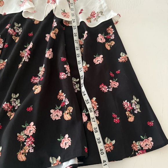 KEEPSAKE the Label Black and Floral Dress size XS - Picture 13 of 16